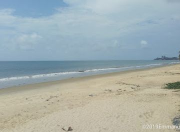 sierra-leone/lungi-beach/bar/kololi-bar-restaurant