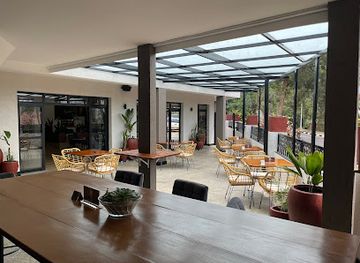 rwanda/southern-province/bar/aura-lounge-and-espresso-bar
