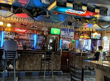 ohio/maumee-bay-state-park/bar/royal-bar