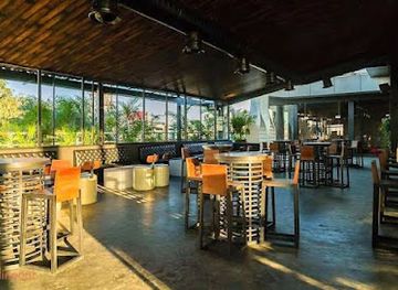 india/hyderabad/bar/air-live-jubilee-hills