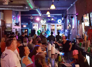 Pour Sports Pub & Grille