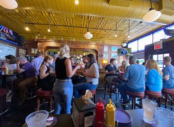 kansas/konza-prairie-biological-station/bar/so-long-saloon