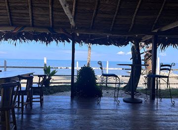 guatemala/livingston/bar/bar-terapia