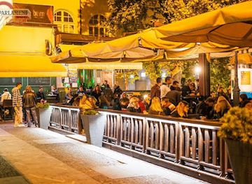 Parlament pub