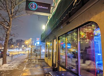 minnesota/twin-cities-metropolitan-area/bar/driftwood