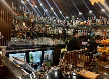 massachusetts/boston/bar/next-door-speakeasy-raw-bar