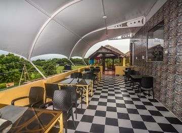 india/mahabalipuram/bar/sunrise-restaurant-since-1983