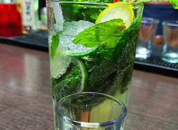 peru/apurimac/bar/tinkay-bar-cultural