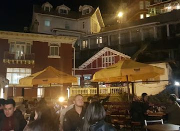 chile/valparaiso-region/bar/bar-decavas