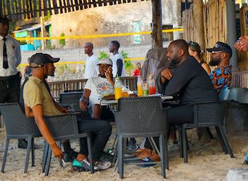 comoros/dimani/bar/le-habana