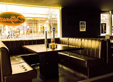 switzerland/valais/bar/the-dugout-sports-bar