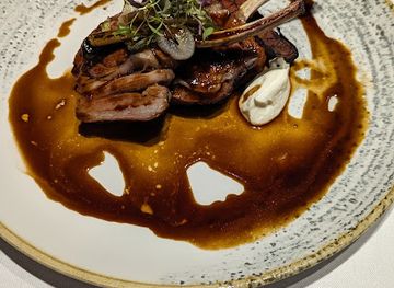 papua-new-guinea/fly-river-basin/bar/silver-leaf-restaurant