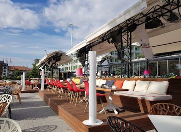 bulgaria/varna/tsentar/bar/bar-de-rouge