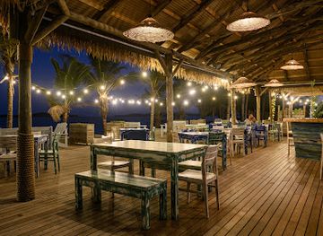 mozambique/banhine-national-park/bar/sandbar-lounge-cafe