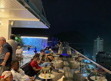 brazil/rio-de-janeiro/bar/sky-leme-rooftop-lounge