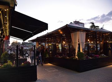 albania/tepelena/bar/de-baron-lounge-bar