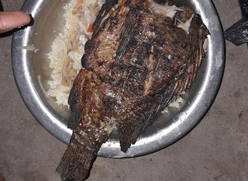 cote-d-ivoire/denguele/bar/attieke-emergent-chez-kadi