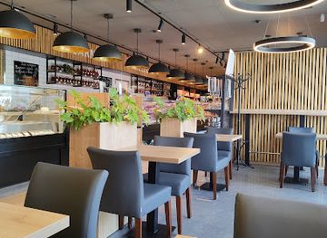 moldova/gagauzia/bar/rogob-foodmart-grill-cafe