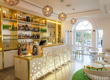 south-africa/johannesburg/rosebank/bar/perrier-jouet-champagne-bar