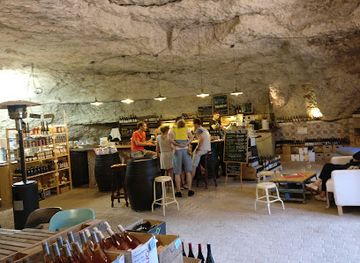 france/loire-valley/bar/sauvage