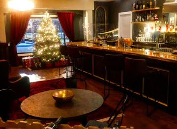 vermont/molly-stark-state-park/bar/deerfield-bar-and-bottle