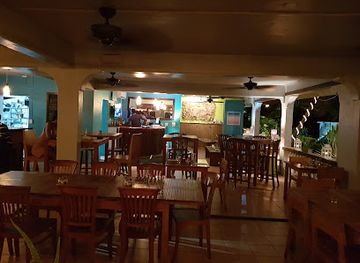 anguilla/blowing-point-village/bar/sandbar