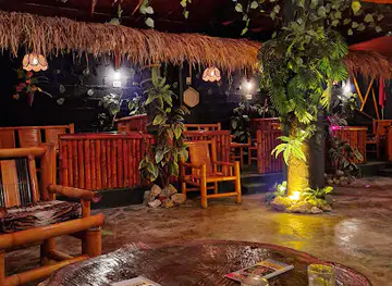 Ponkys Cocktail Lounge