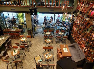 greece/larissa/bar/sherlock-easy-bar