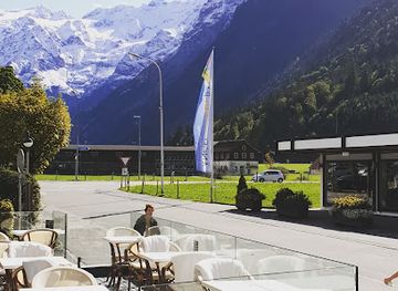 switzerland/engelberg/bar/cafe-apero-bar-laub