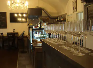 LaBor Bistro & boutique hotel
