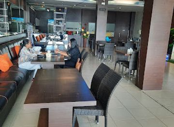 indonesia/south-papua/bar/cazoary-resto-cafe-dan-family-karaoke