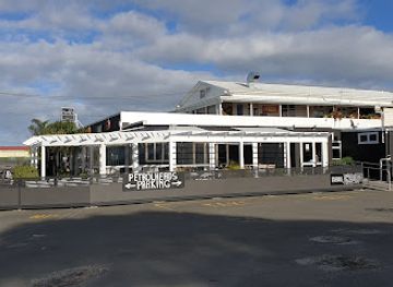 new-zealand/whanganui/bar/caroline-s-boatshed-bar-and-eatery