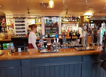 united-kingdom/northamptonshire/bar/white-elephant