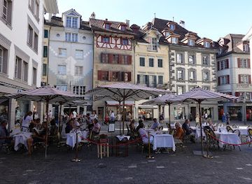 switzerland/lucerne/chapel-bridge/bar/storchen