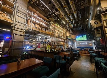 albania/tirana/bar/city-art