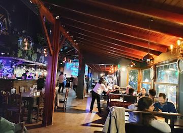 argentina/la-plata/bar/hipico-music-bar