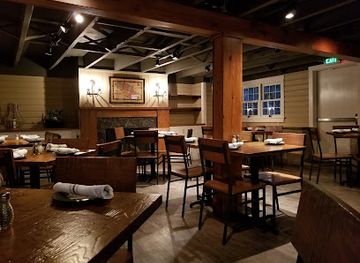 Manor Hill Tavern