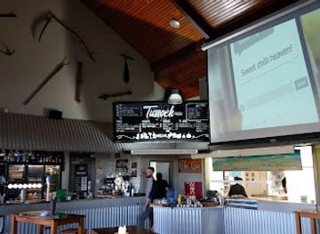 new-zealand/manawatu-wanganui/bar/tussock-bar-restaurant