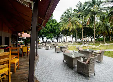 Shanaya's Kitchen & Bar