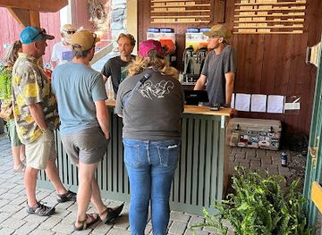 vermont/caledonia-county/bar/the-sloshie-shed