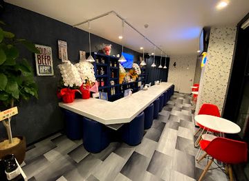 japan/mikawa/bar/mikazuki-karaoke-resto-bar