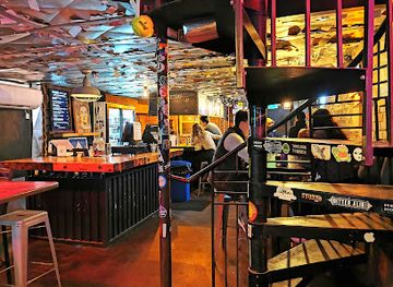 tennessee/chattanooga/northshore/bar/the-bitter-alibi