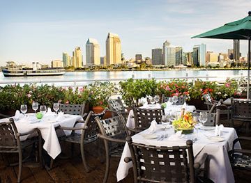 california/coronado/bar/peohe-s