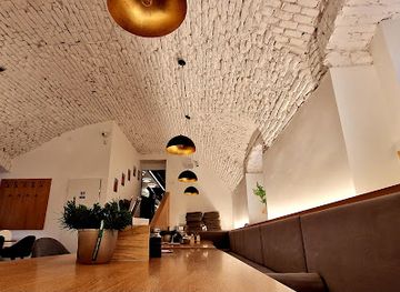 hungary/bakony/bar/apatsagi-sorhaz-1735