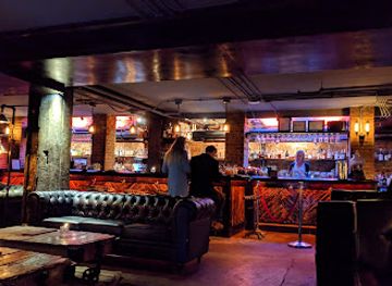 north-carolina/raleigh/bar/watts-ward