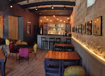 malta/dingli-cliffs/bar/winehouse