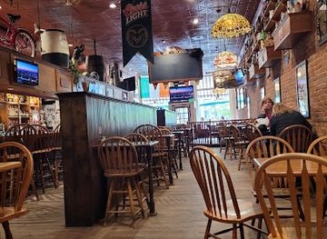 colorado/fort-collins/bar/lucky-joe-s-sidewalk-saloon