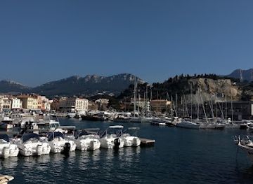 france/cassis-calanques/bar/bar-le-port