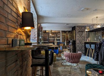 estonia/harjumaa/bar/vixen-vinoteek