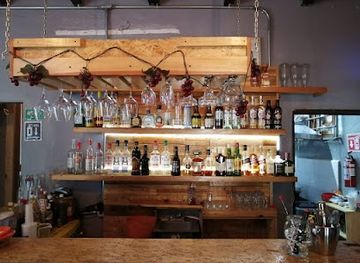 mexico/queretaro/centro-historico/bar/chelatos-queretaro